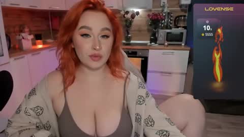 Snapshot of flower_camellia chatting on 12-17-24, 12:23 Camelia online show from 12-17-24, 12:23