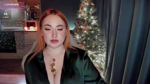 Snapshot of flower_camellia chatting on 12-27-24, 12:07 Camelia online show from 12-27-24, 12:07