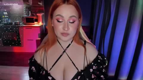 Snapshot of flower_camellia chatting on 02-04-25, 10:45 Camelia online show from 02-04-25, 10:45