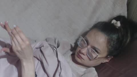 Snapshot of flowercandydoll chatting on 04-25-26, 05:21 say meow and send tip online show from 04-25-26, 05:21