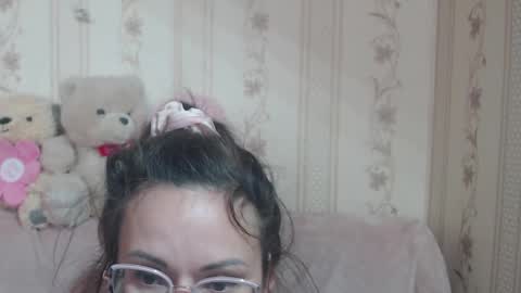Snapshot of flowercandydoll chatting on 04-27-26, 10:24 say meow and send tip online show from 04-27-26, 10:24