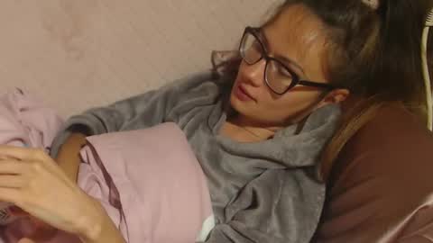 say meow and send tip  online show from 09-29-25, 12:43