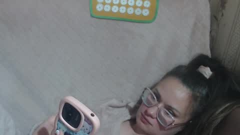 Snapshot of flowercandydoll13 chatting on 04-25-26, 01:41 say meow and send tip online show from 04-25-26, 01:41