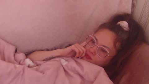Snapshot of flowercandydoll13 chatting on 04-30-26, 07:25 say meow and send tip online show from 04-30-26, 07:25