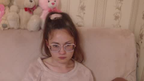 Snapshot of flowercandydoll13 chatting on 05-04-26, 08:49 say meow and send tip online show from 05-04-26, 08:49