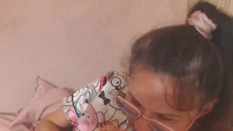 Snapshot of flowercandydoll13 chatting on 05-17-26, 05:31 say meow and send tip online show from 05-17-26, 05:31
