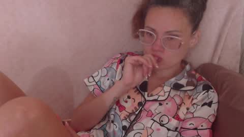 Snapshot of flowercandydoll13 chatting on 05-24-26, 07:46 say meow and send tip online show from 05-24-26, 07:46