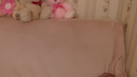 Snapshot of flowercandydoll13 chatting on 06-11-26, 02:59 say meow and send tip online show from 06-11-26, 02:59