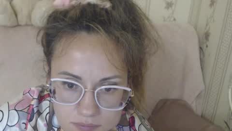 Snapshot of flowercandydoll13 chatting on 07-07-26, 06:56 say meow and send tip online show from 07-07-26, 06:56