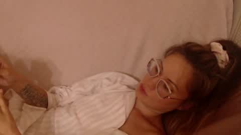 Snapshot of flowercandydoll13 chatting on 07-11-26, 03:26 say meow and send tip online show from 07-11-26, 03:26