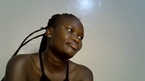 flowerdiva002 online show from 01-13-26, 06:02