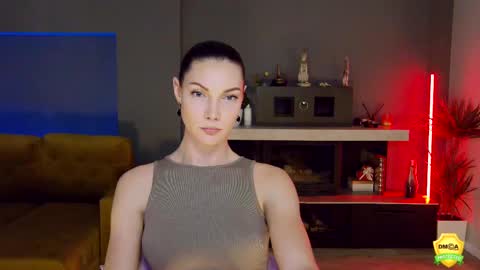 Snapshot of flowerr_powerr chatting on 03-06-25, 02:29 Katrin online show from 03-06-25, 02:29