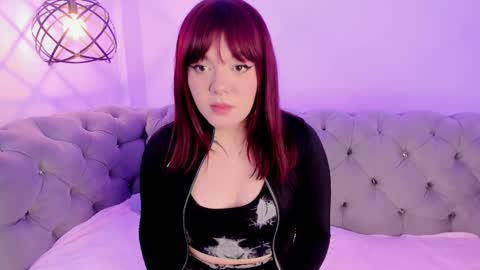 Snapshot of fluffy_bubble21 chatting on 01-16-25, 03:56 FLUFFY BUBBLE online show from 01-16-25, 03:56
