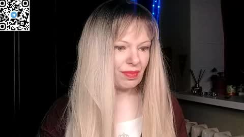 Snapshot of fluffy_duffy962 chatting on 04-30-26, 09:08 Irene online show from 04-30-26, 09:08