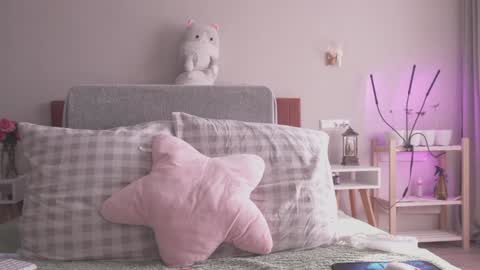 Fluffy and Krut online show from 01-31-25, 09:05