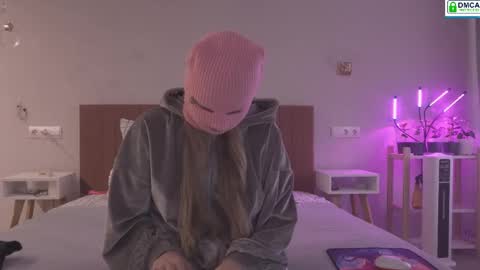 Fluffy and Krut online show from 03-03-25, 05:20