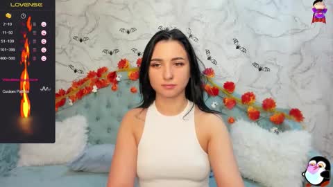 Lina online show from 10-27-25, 11:52