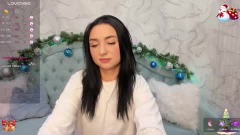 Lina online show from 12-21-25, 12:29