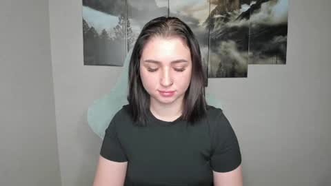 Lina online show from 05-01-26, 12:37
