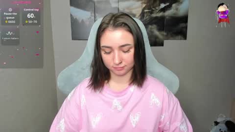 Lina online show from 05-26-26, 01:01
