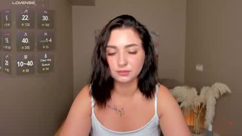 Lina online show from 07-26-26, 12:30