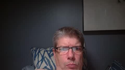 Snapshot of fluidconscience chatting on 11-18-25, 04:39 FluidConscience online show from 11-18-25, 04:39