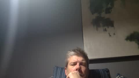 Snapshot of fluidconscience chatting on 11-19-25, 05:40 FluidConscience online show from 11-19-25, 05:40