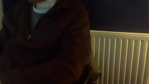 Snapshot of fns2011 chatting on 01-21-25, 09:46 fns2011 online show from 01-21-25, 09:46