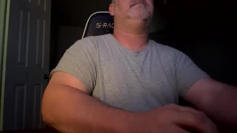 Snapshot of focohollywood chatting on 04-28-26, 01:38 Jack online show from 04-28-26, 01:38