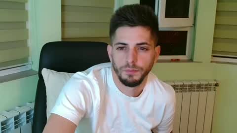 independent model online show from 12-07-24, 07:54