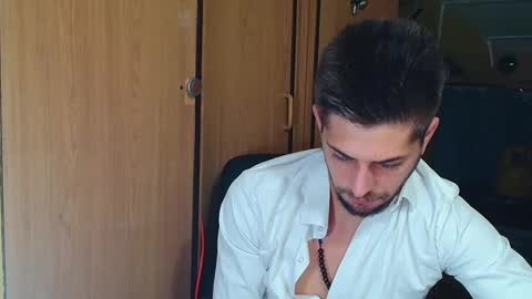 independent model online show from 09-21-25, 05:58