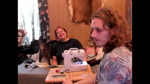 Snapshot of forest_royalty chatting on 10-11-25, 05:22 Forest Royalty online show from 10-11-25, 05:22