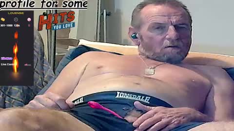 Snapshot of forexxxx_man chatting on 02-14-25, 01:56 doc online show from 02-14-25, 01:56