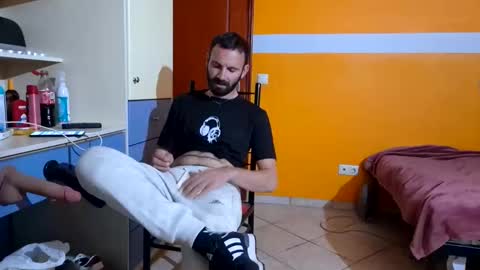 fotinakisdionisis696540 online show from 10-12-25, 11:42