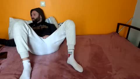 fotinakisdionisis696540 online show from 11-15-25, 12:23