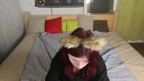 Snapshot of fox_cutee chatting on 07-30-26, 01:04 Fox online show from 07-30-26, 01:04