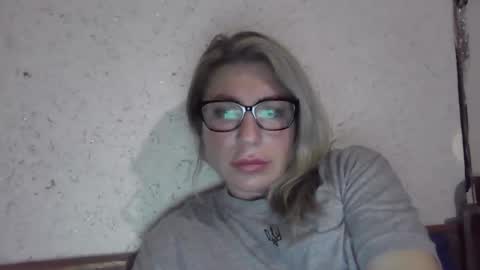 fox_red_lady7 online show from 02-08-26, 09:29