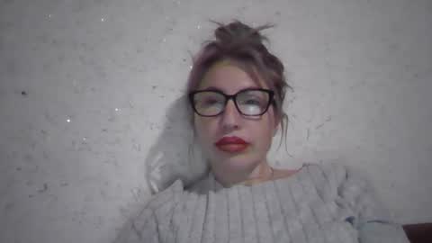 fox_red_lady7 online show from 02-20-26, 09:15