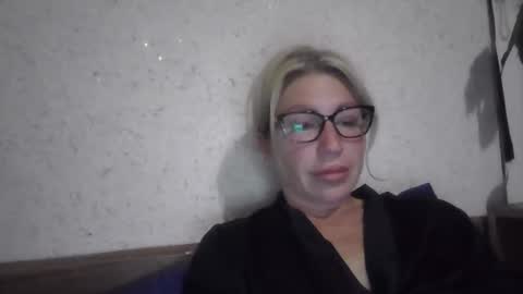 Snapshot of fox_red_lady7 chatting on 06-03-26, 08:25 fox_red_lady7 online show from 06-03-26, 08:25