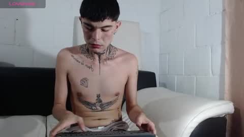 foxbadboy online show from 07-18-26, 02:05