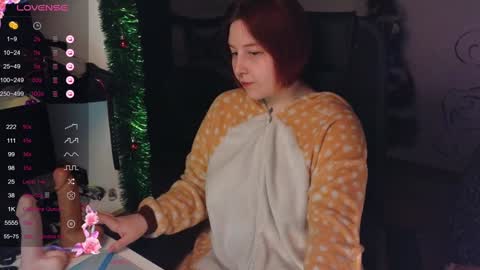 Snapshot of foxgirlandmerguis chatting on 12-03-24, 01:54 Belinda online show from 12-03-24, 01:54
