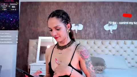 MeganFoxxy online show from 07-08-26, 11:20