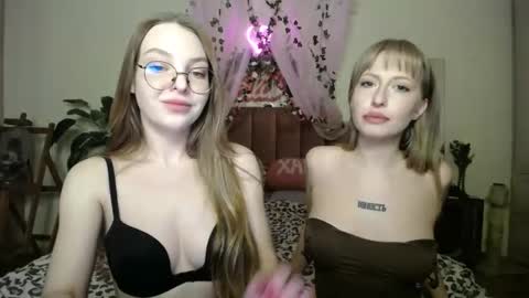 foxxialice online show from 02-27-26, 05:13
