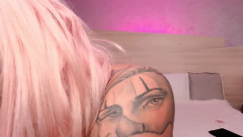 Clarise online show from 01-25-25, 07:06