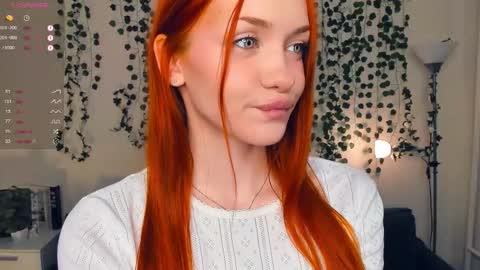 Snapshot of foxy_blush chatting on 11-04-25, 07:35 Eva online show from 11-04-25, 07:35