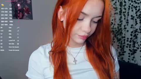 Snapshot of foxy_blush chatting on 11-22-25, 08:08 Eva online show from 11-22-25, 08:08