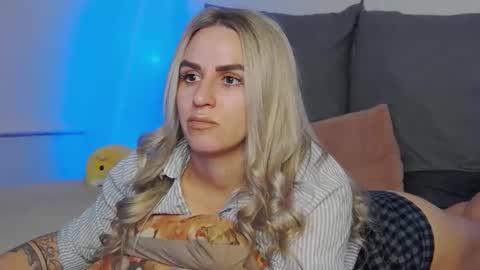 Foxy Kimmi online show from 04-21-26, 07:03