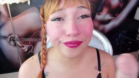 Snapshot of foxy_vilma chatting on 07-17-26, 06:24 Miss Vilma online show from 07-17-26, 06:24