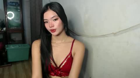 Snapshot of foxygoddess19 chatting on 02-04-25, 04:26 foxygoddess19 online show from 02-04-25, 04:26