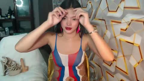Snapshot of foxygoddess19 chatting on 02-17-25, 01:42 foxygoddess19 online show from 02-17-25, 01:42